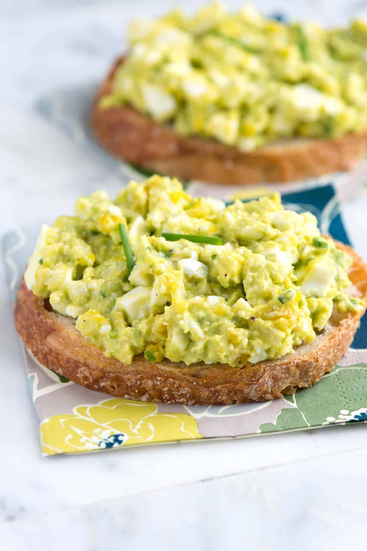 Avocadi & Egg Sandwich