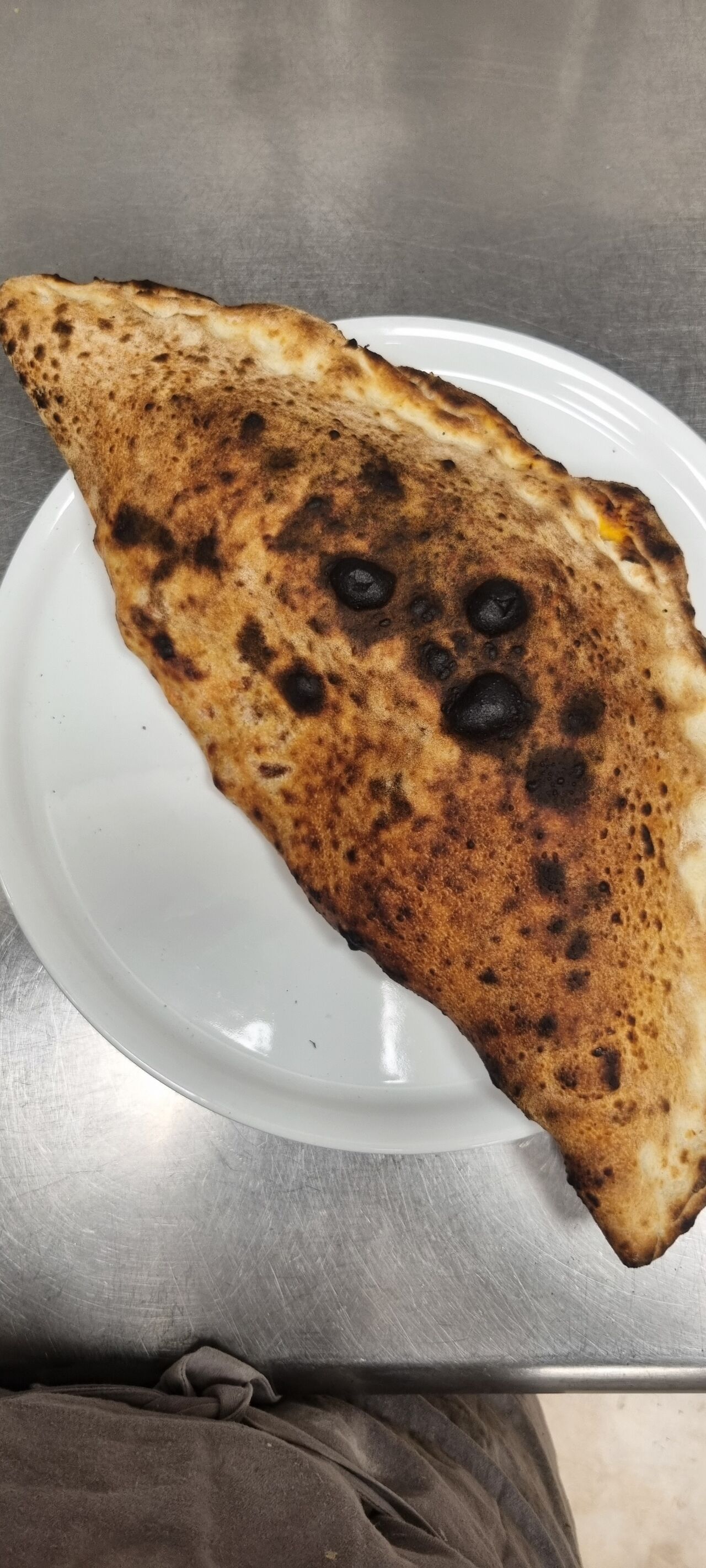 CALZONE