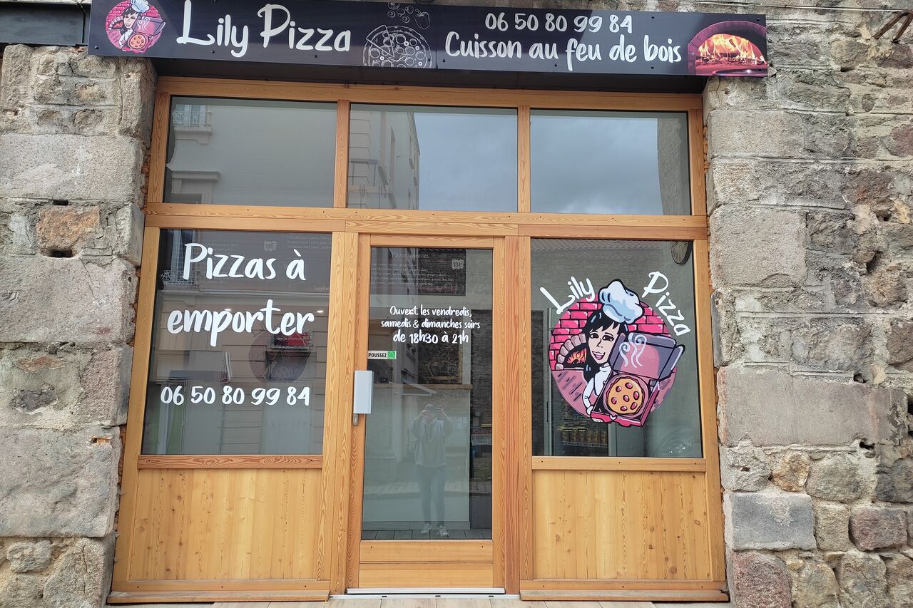 Pizzas au feu de bois