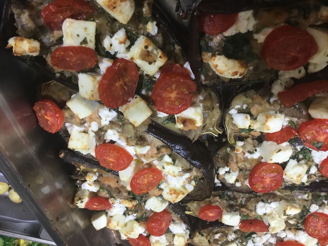 Aubergine met kippengehakt en fetta