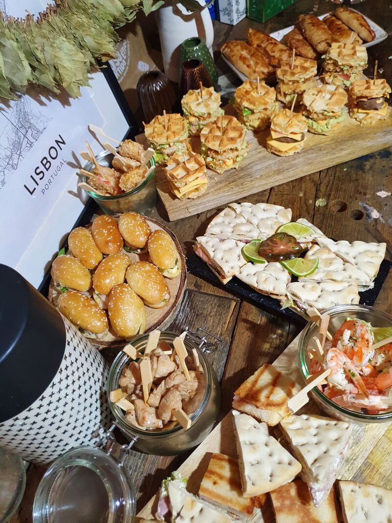 Buffet pour 6 personnes poisson / viande / végétariens 