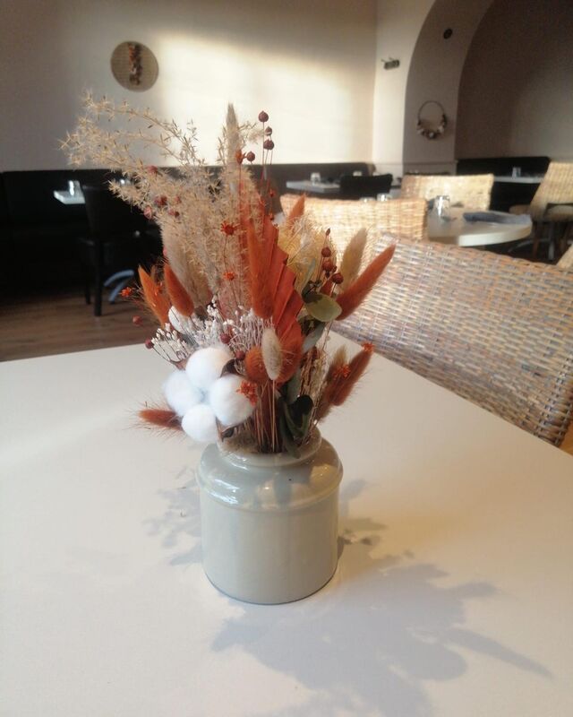 Décoration de la salle avec Atelier rose coton