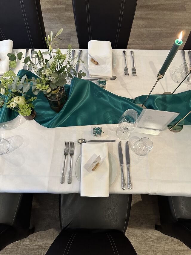 Individuelle Hochzeits-Tischdekoration