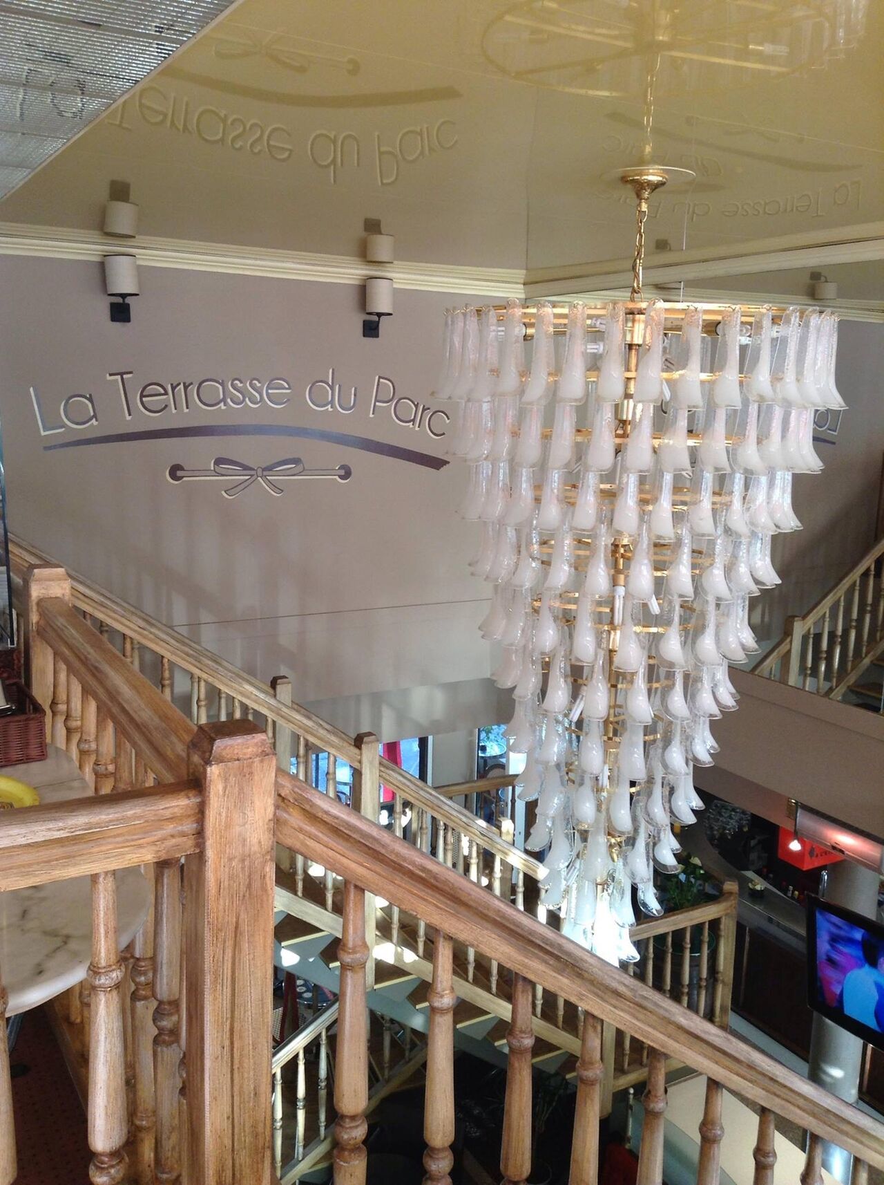 Notre grand et beau lustre Murano.