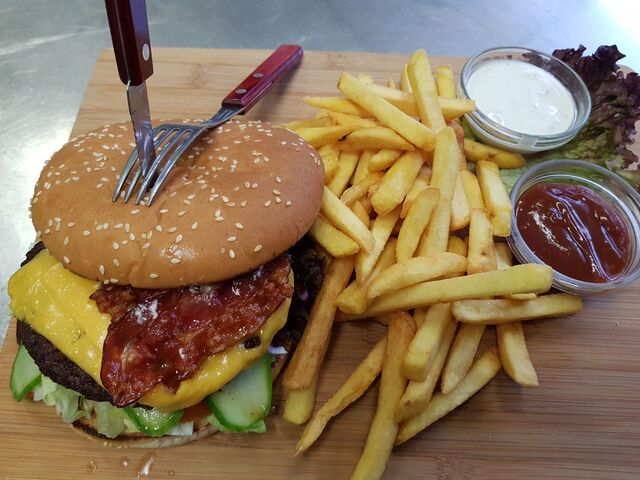 Mama Sandra´s Burger