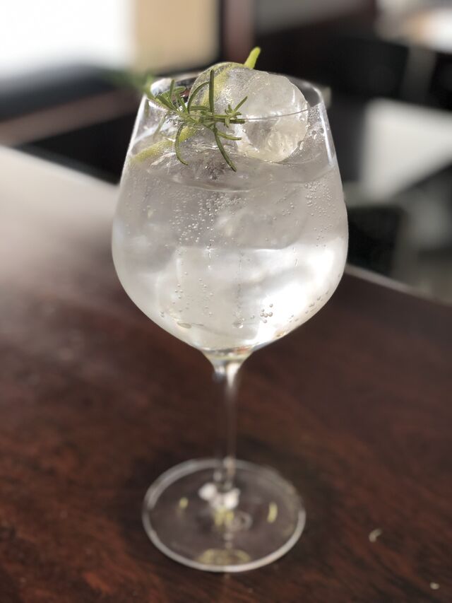 Gin & Tonic Gin Mare
Preparado en copa ahumada con romero y Fever Tree indian Tonic Water