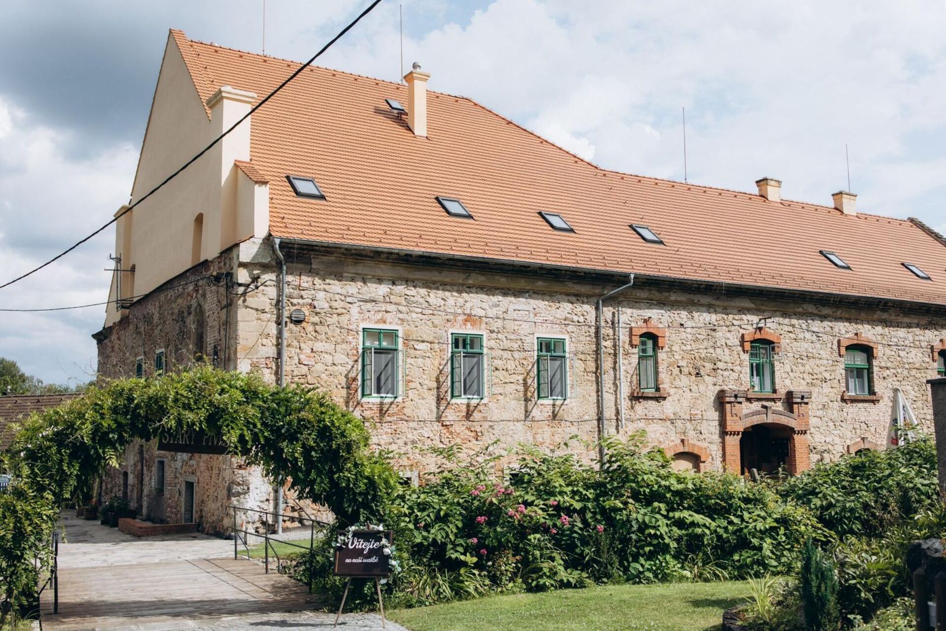 Starý pivovar - sklepní prostory na svatební hostiny