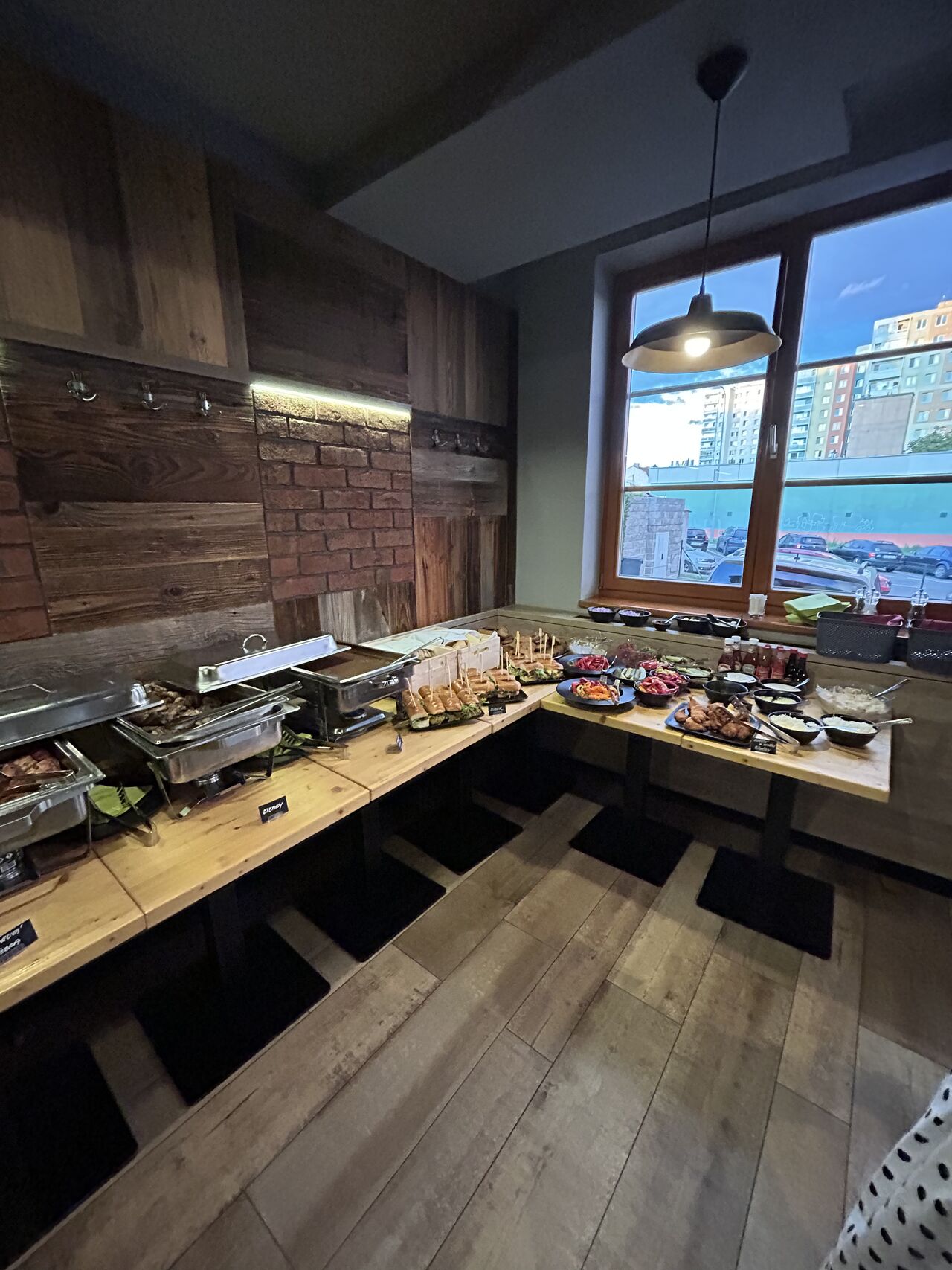 Raut připravený pro firemní večírek