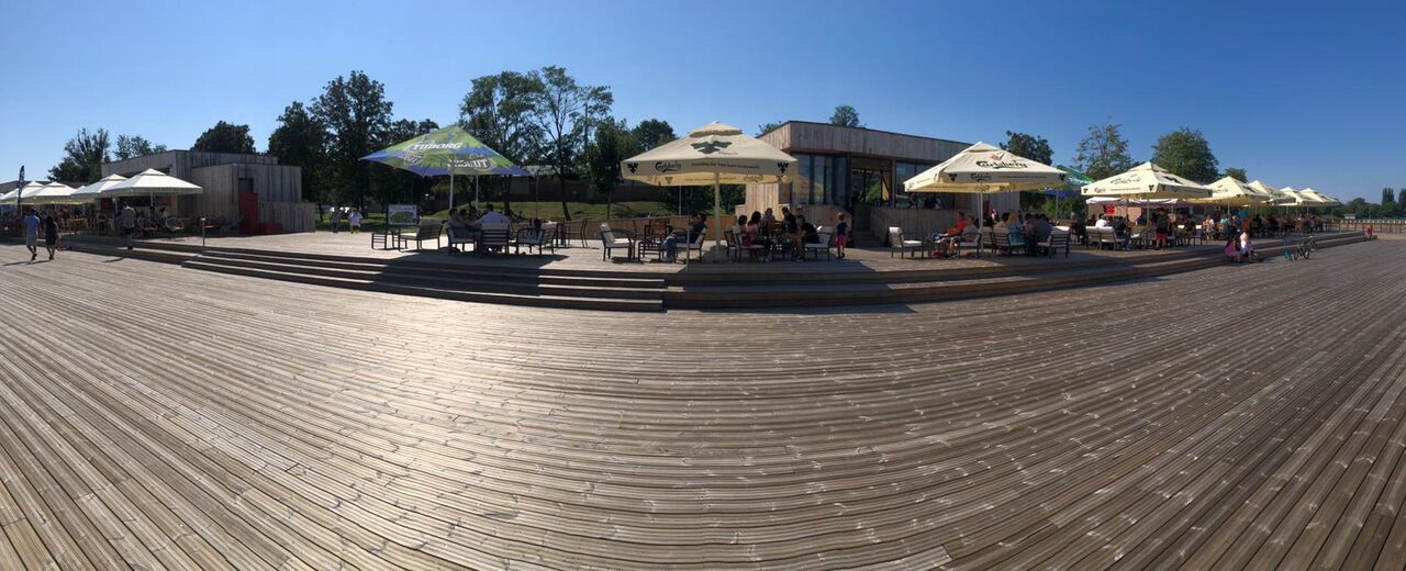 RIVER PUB