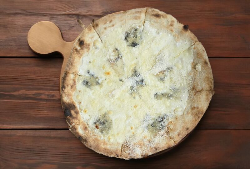 Pizza Burro e Parmigiano 