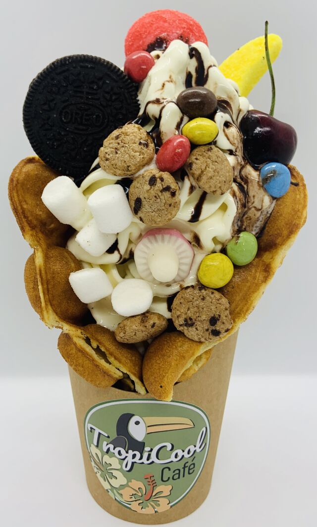 Bubble Waffle mit Softeis 6€