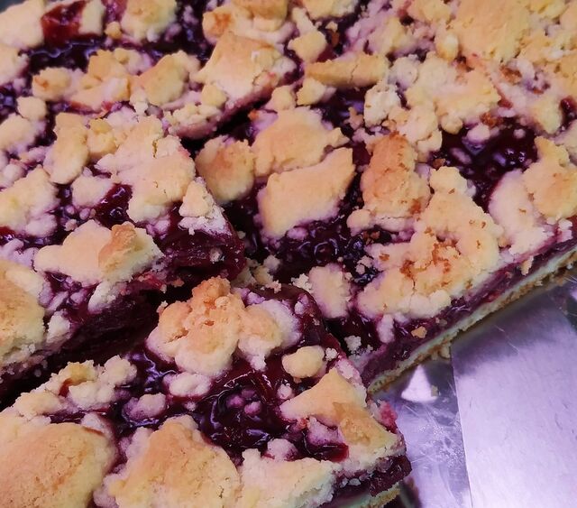 Kirschstreusel