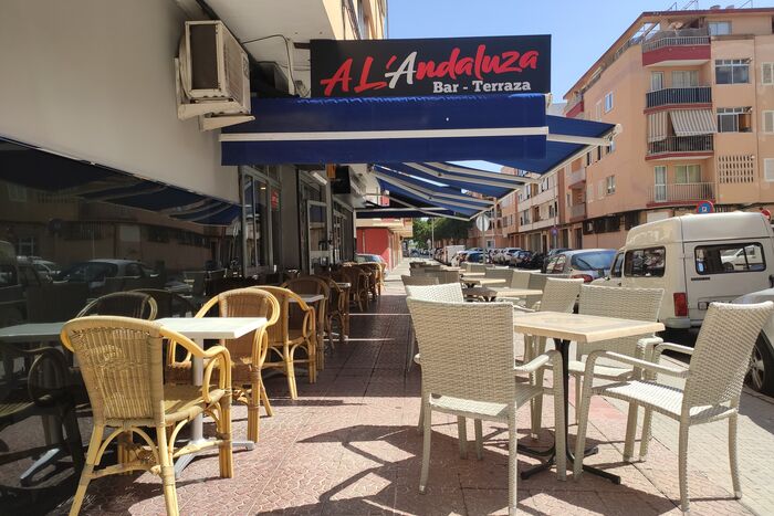Bar terraza a l'andalaluza en Palma