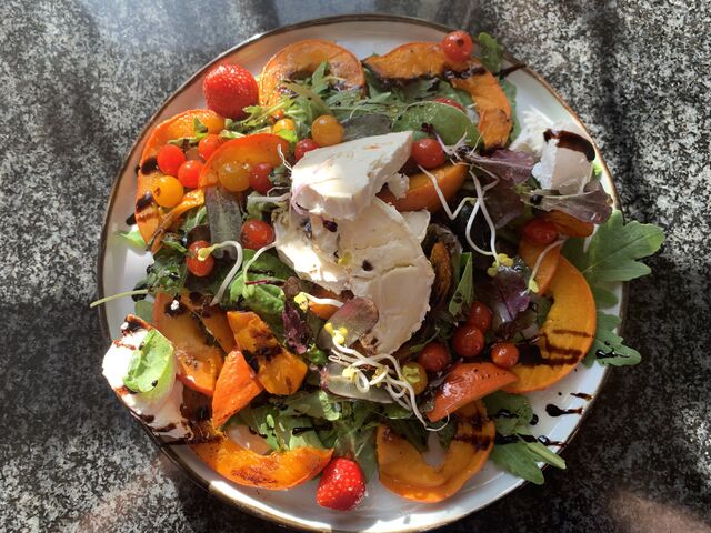 Gebackener Kürbis mit Ziegenkäse 