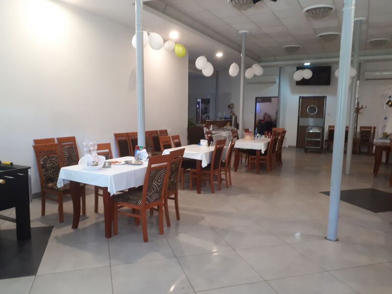 Zachęcamy do odwiedzin naszej restauracji, gdzie zjecie Państwo śniadanie w kwocie 12 zł. Dania obiadowe od 18 zł do 25 zł! :)