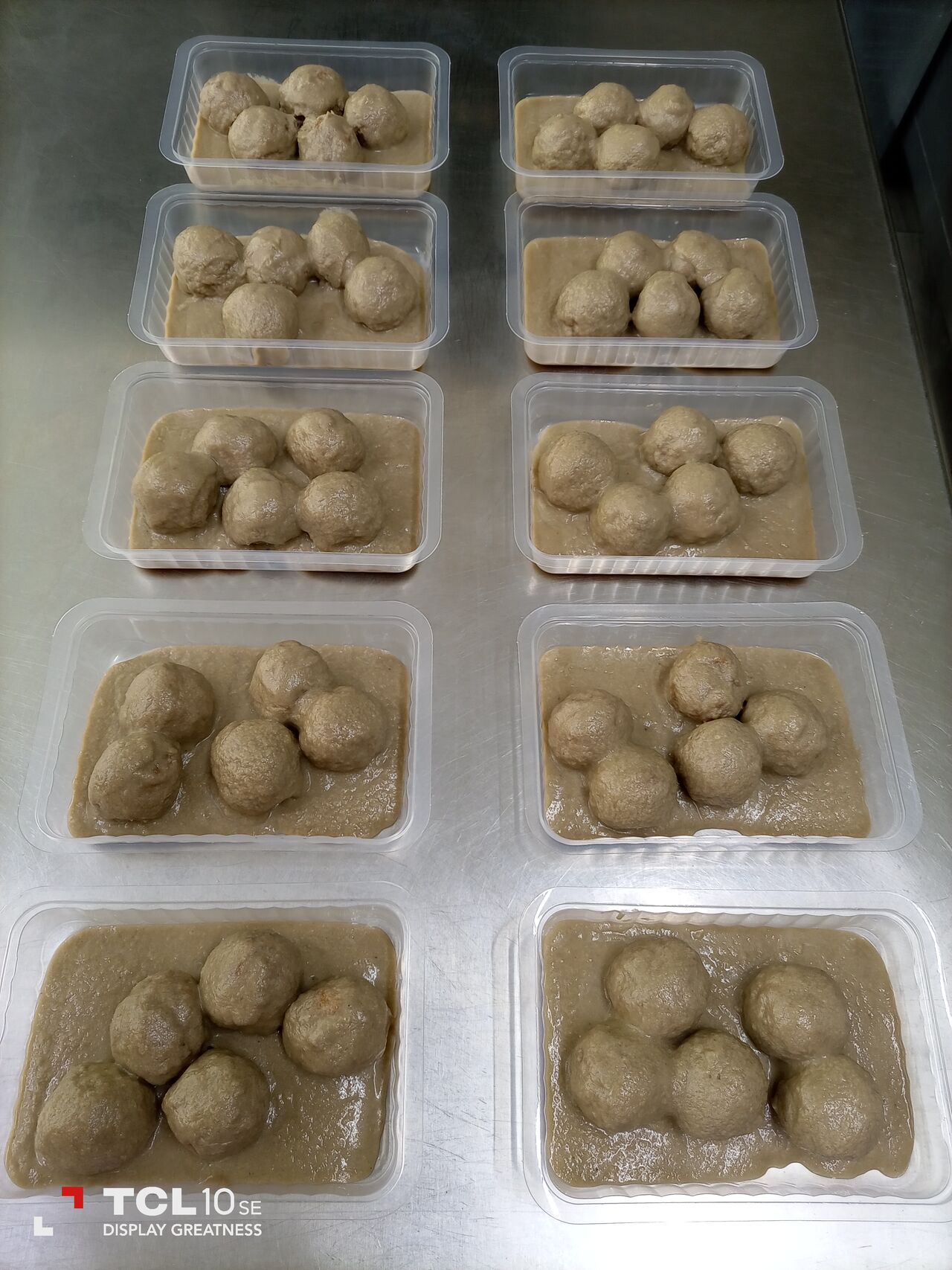 Albondigas de carrillera, jamon y setas