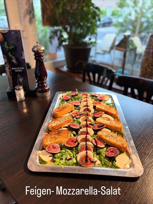 Feigen-Mozzarella-Salat 