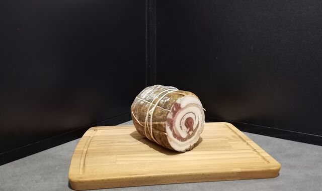Pancetta casareccia=33.50€ le kilo
