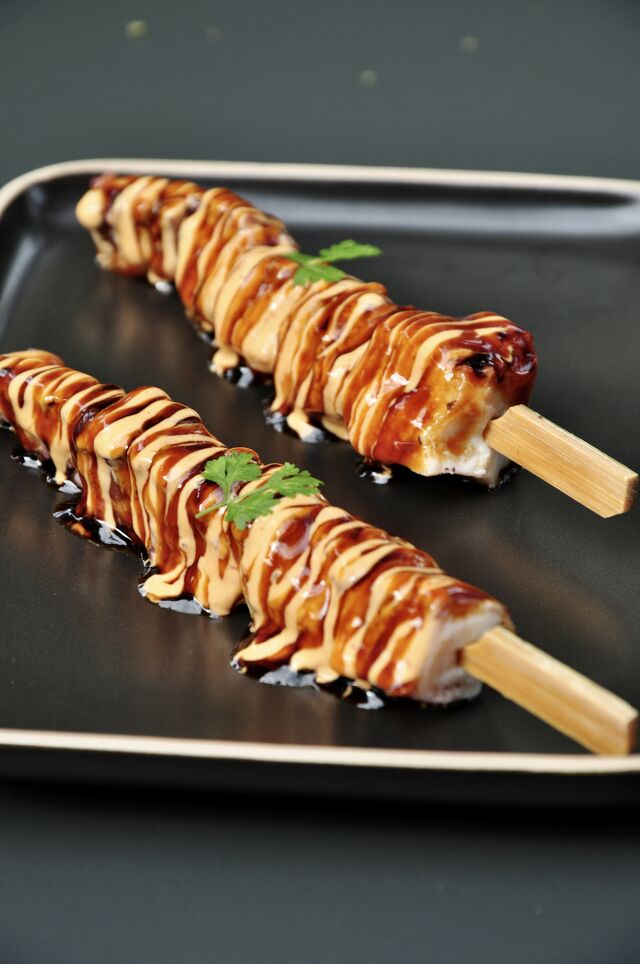 Yakitori di polpo, maionese piccante, salsa anago