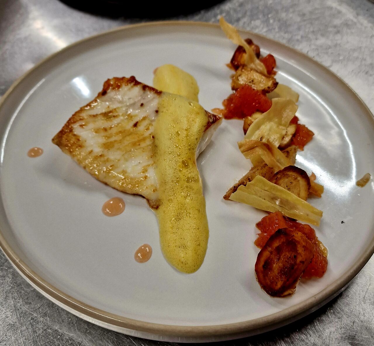 Pavé de Turbot, déclinaison de panais et pamplemousse
