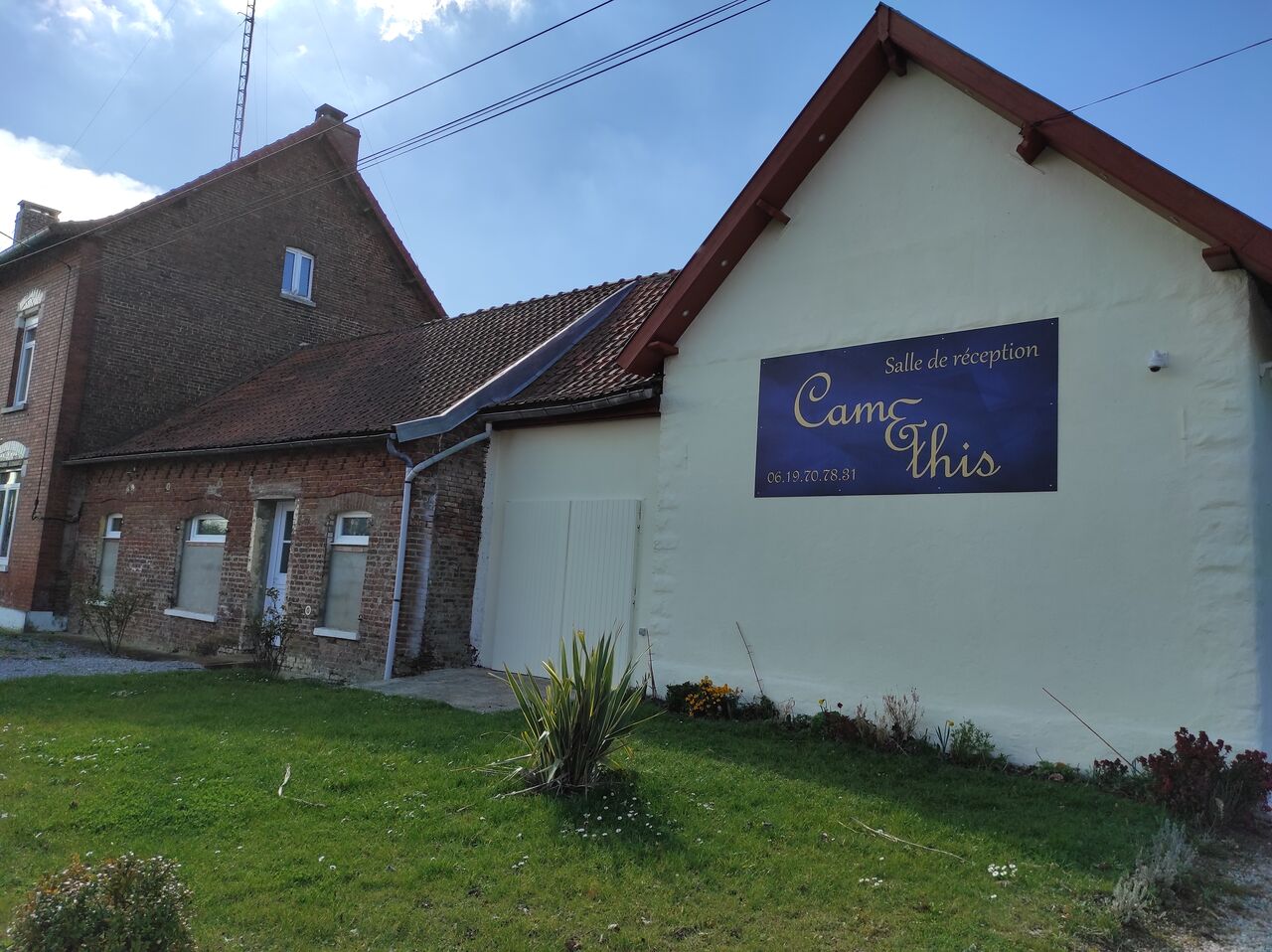 Façade et enseigne