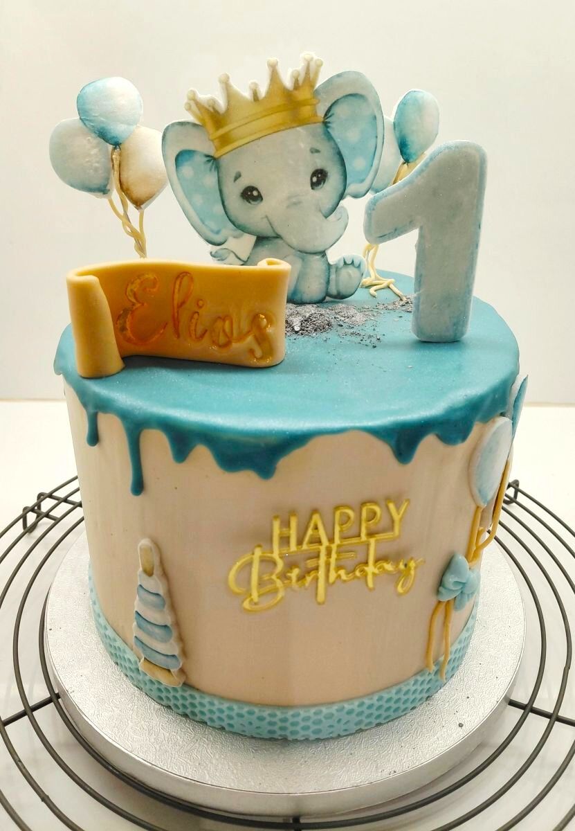 Layer cake à thème - sur commande