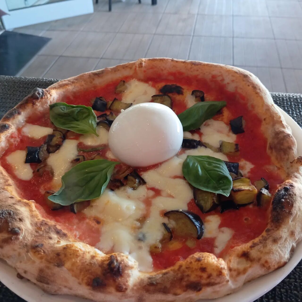 Melanzane fritte e burrata 