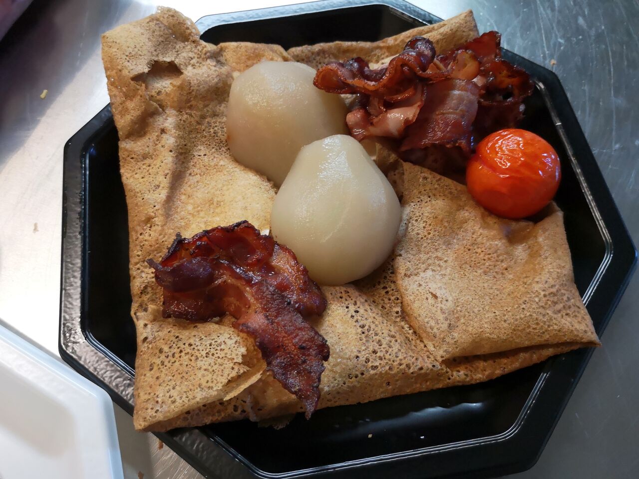 Galette Chèvre, Poire, Bacon