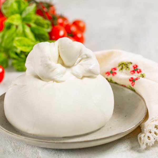 Burrata con Latte di Bufala