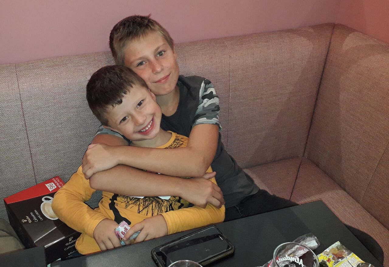 unsere netten, jungen Stammgäste...