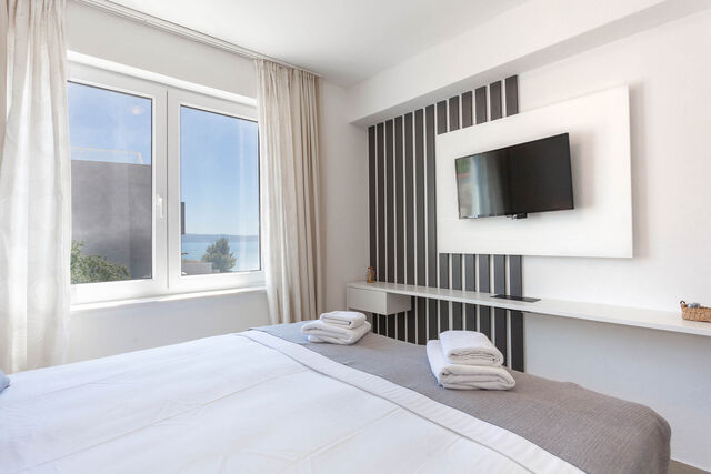 Double Room Sea View Bedroom 