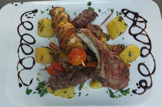 Gemischte Grillplatte