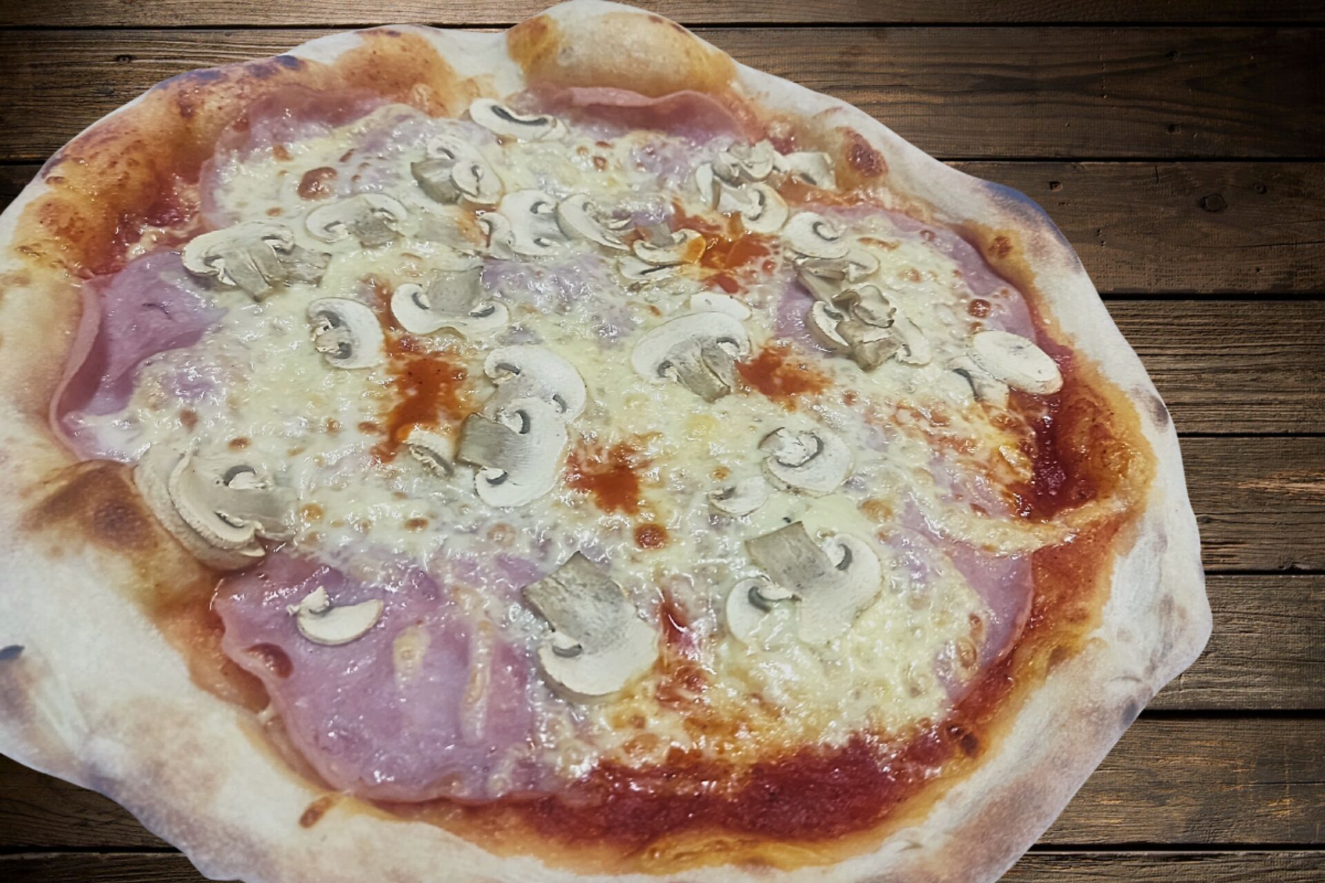 Kod nas je pizza više od jela, to je iskustvo