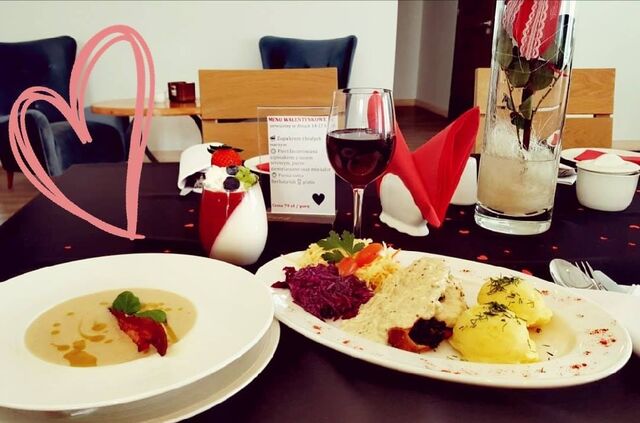 KOLACJE WALENTYNKOWE 