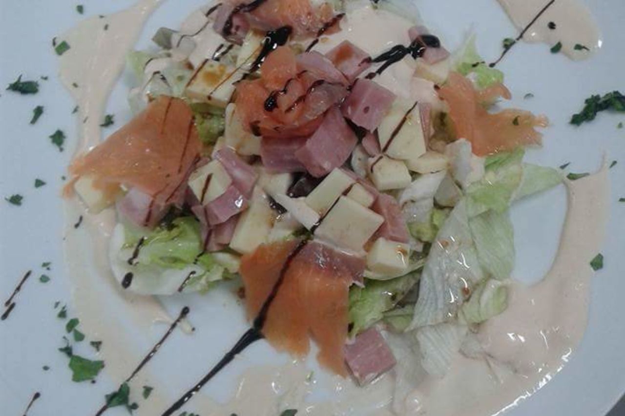 Ensalada de salmon ahumado