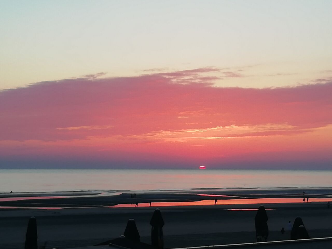 Coucher de soleil sur la plage de Fort Mahon