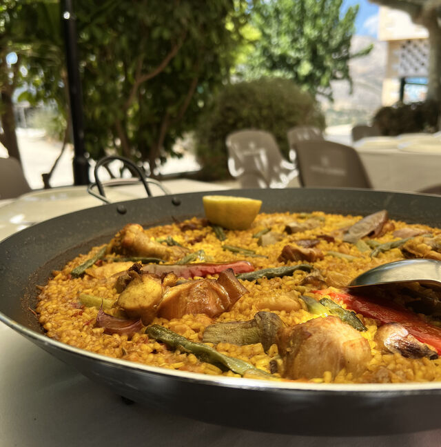 Paella valenciana (min. 2 personas)