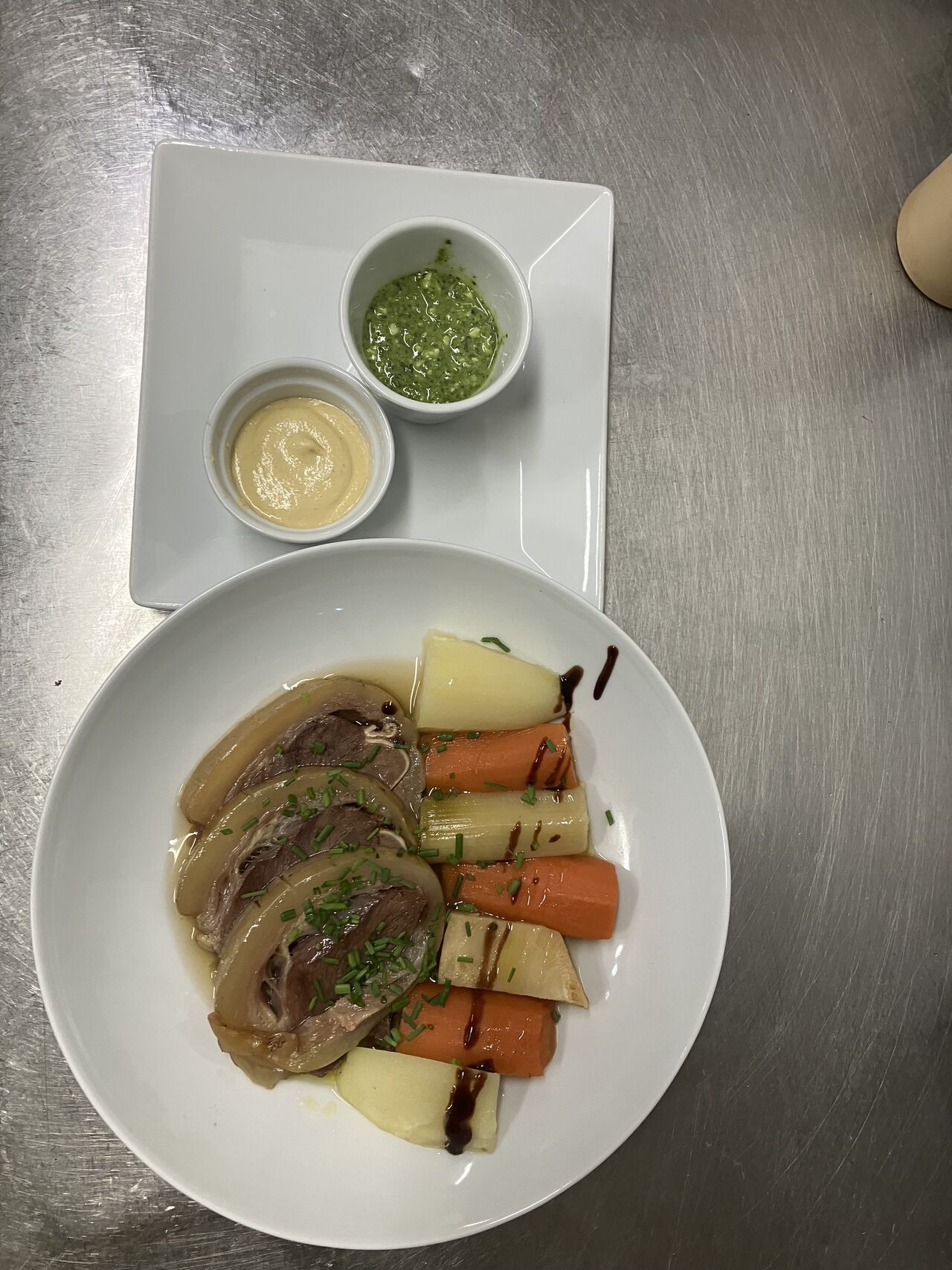 TETE DE VEAU