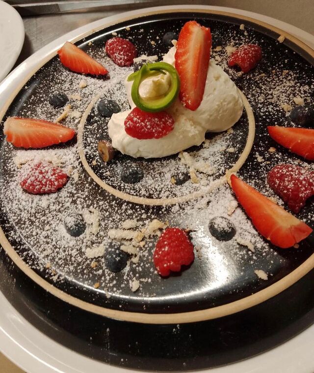 Krém z mascarpone, ovoce