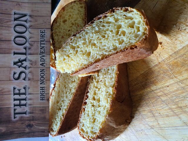 Unser Maisbrot- frisch aus dem Ofen