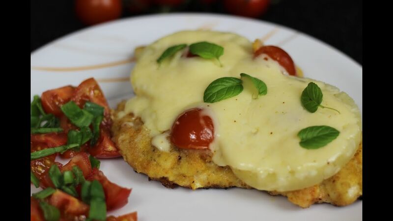 Pierś zapiekana z serem surówki ziemniaki lub frytki 40 zł