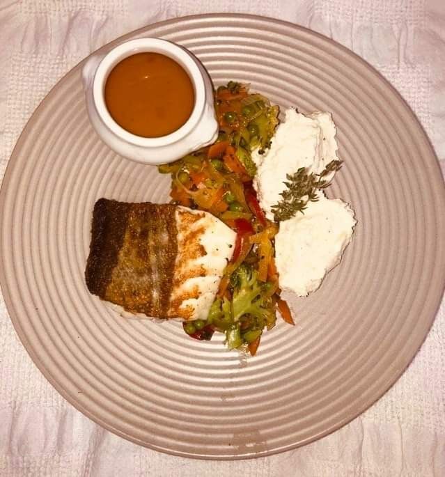 Cabillaud grillé wok de légumes 