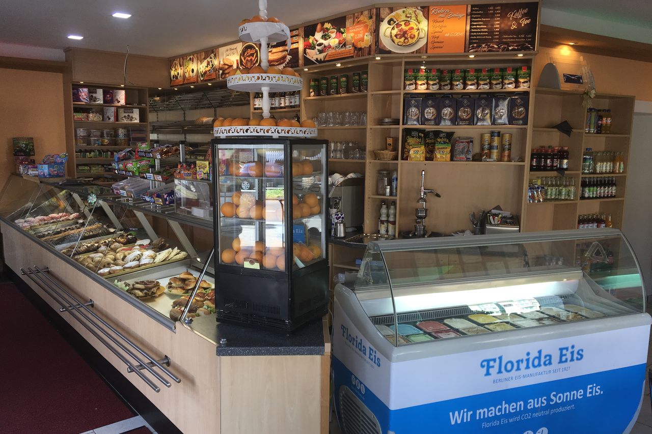 Kaffee & Frühstück