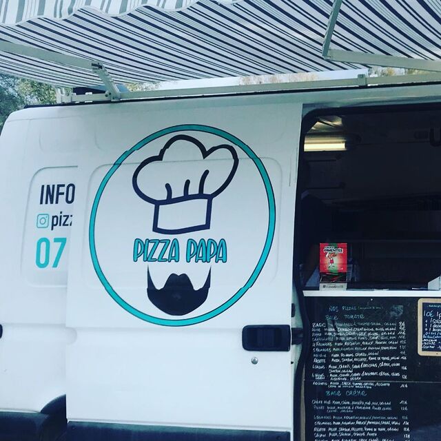 Le camion, en place!