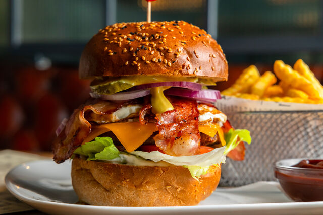 Pravý hovädzí burger