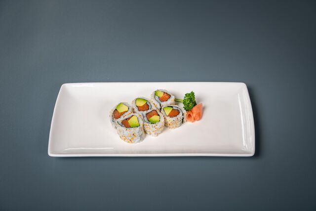 CALIFORNIA SAUMON/AVOCAT (6 pièces)