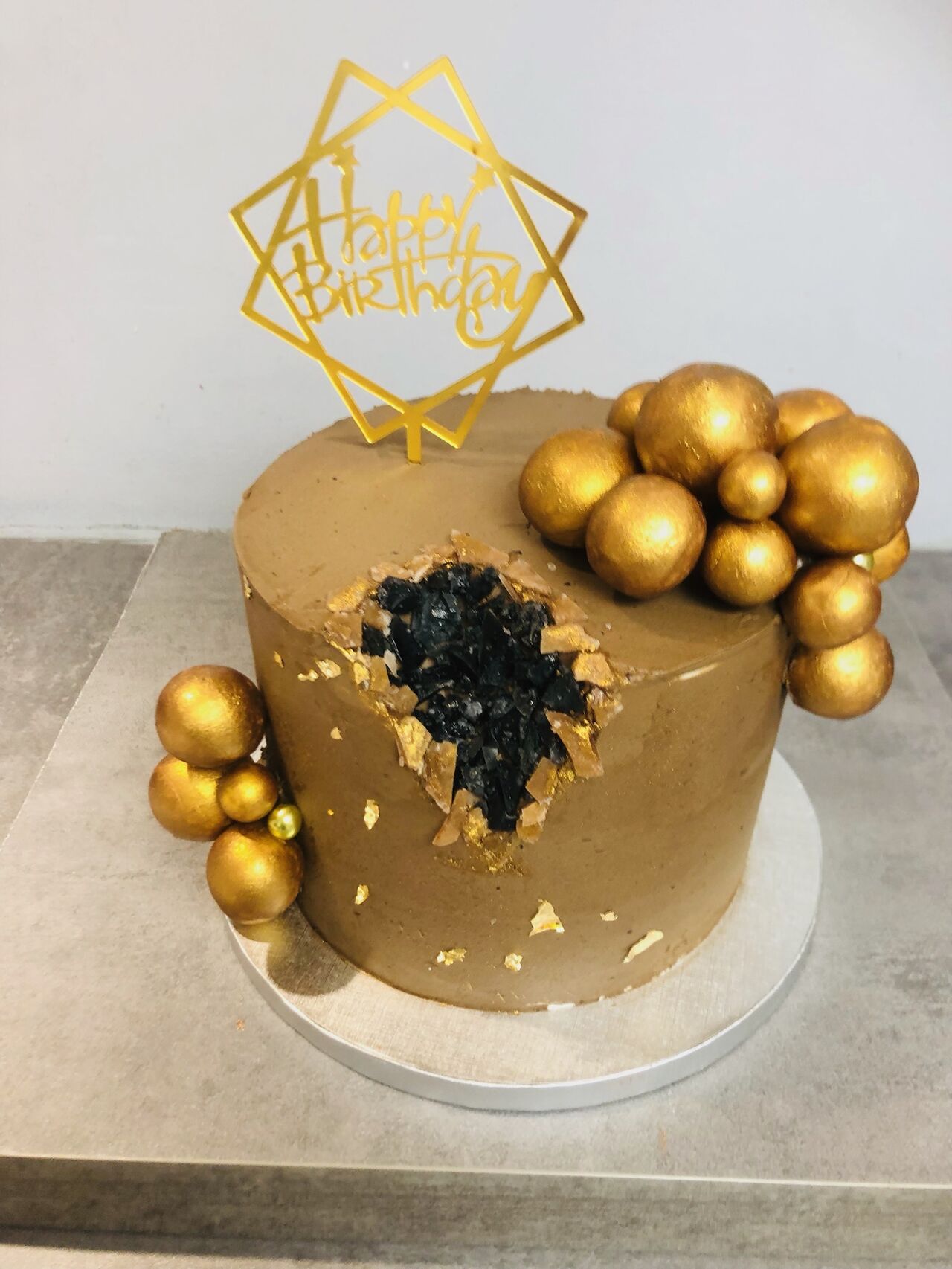 Geode Cake
