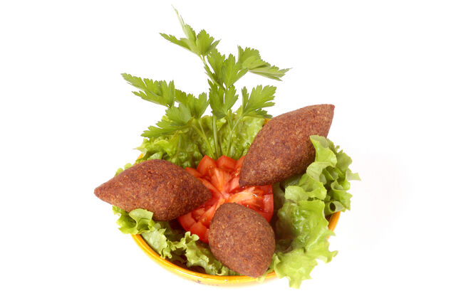 kèbè ,boulettes de blé concassé farcies à la viande 