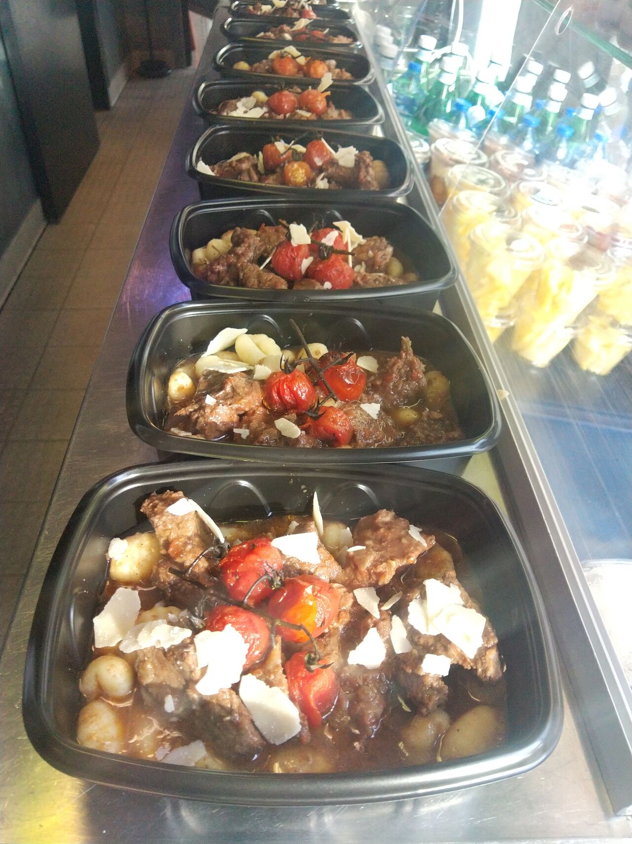 BOURGUIGNON DE JOUE DE BOEUF GNOCCHIS