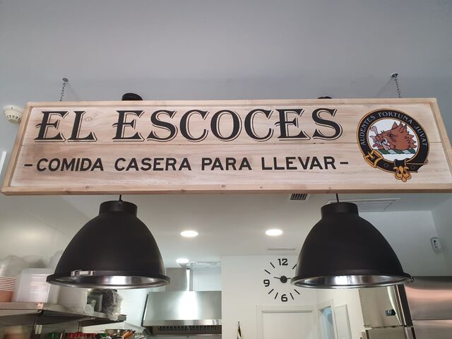 Nuestro emblema Mackinnon